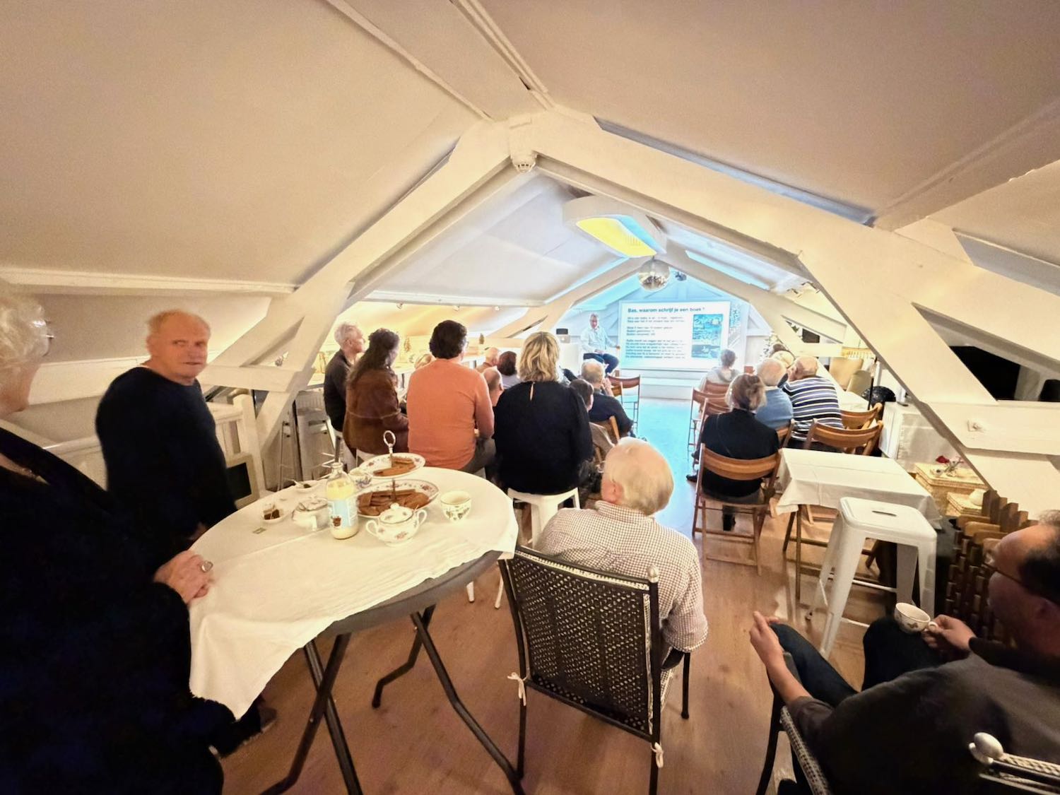 Je bekijkt nu Boekpresentaties – Fotoverslag